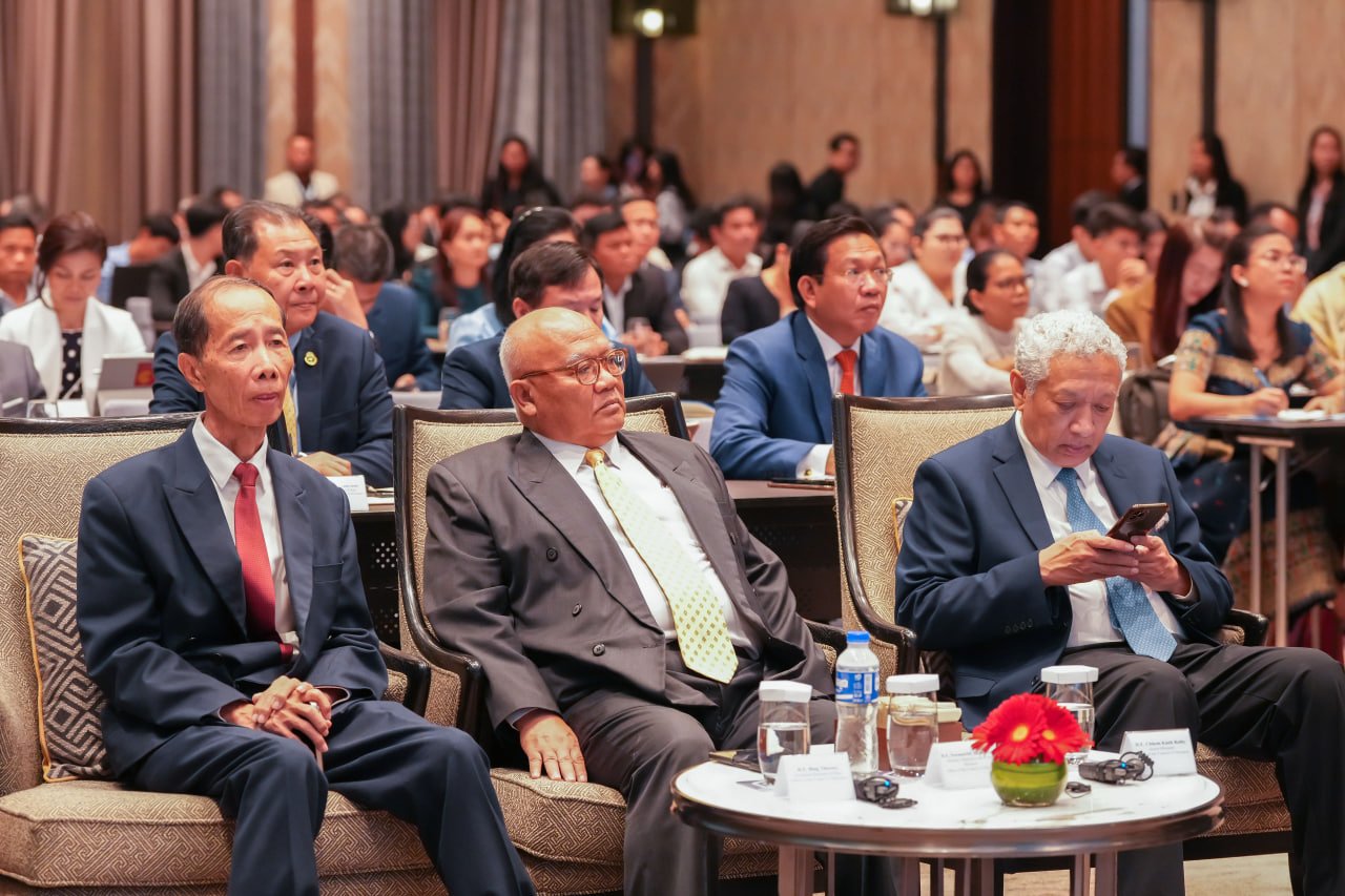 ឯកឧត្តម វង្សី វិស្សុត ឧបនាយករដ្ឋមន្ត្រីប្រចាំការ