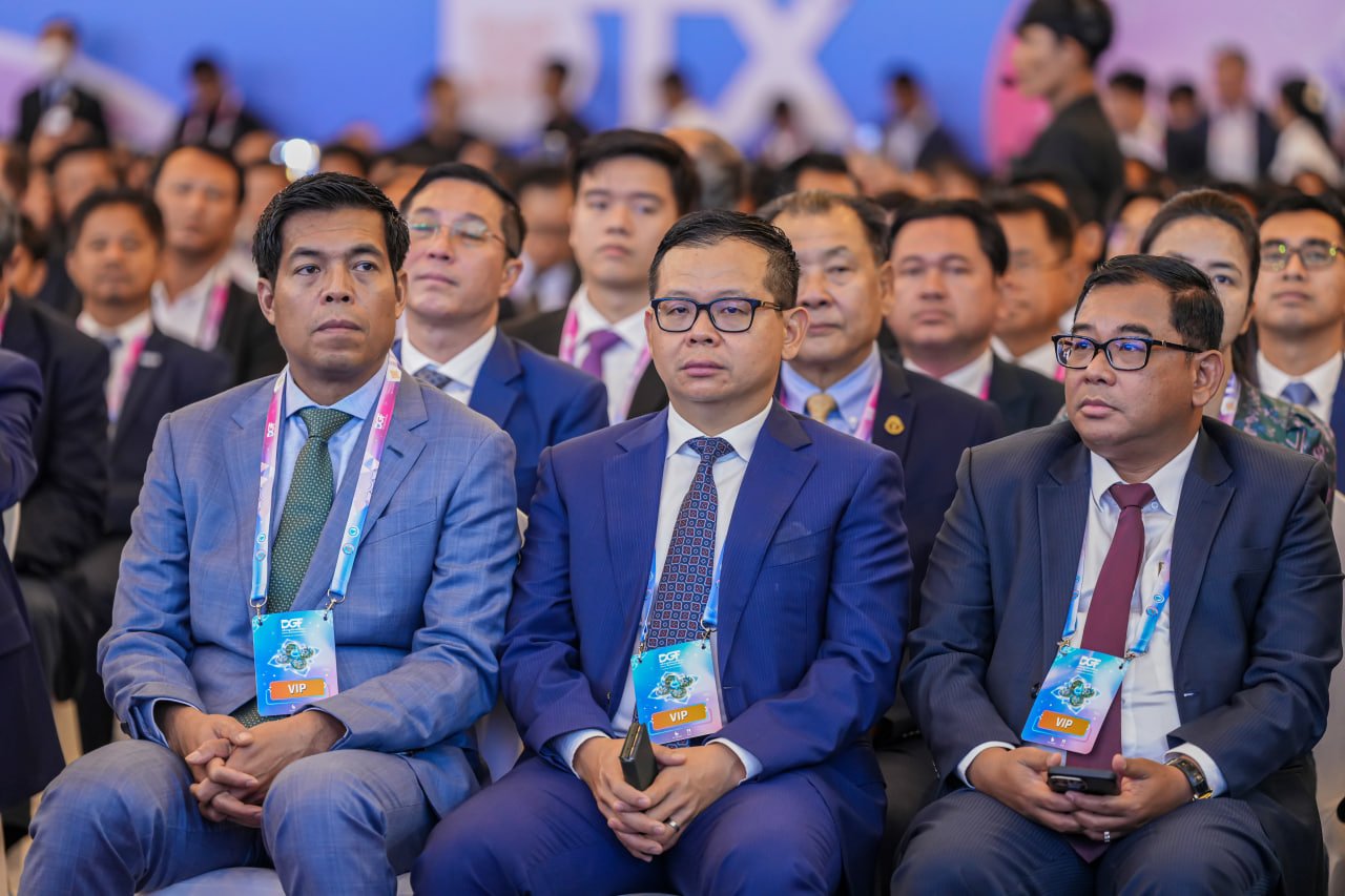 ឯកឧត្តមឧបនាយករដ្ឋមន្ត្រីប្រចាំការ វង្សី វិស្សុត