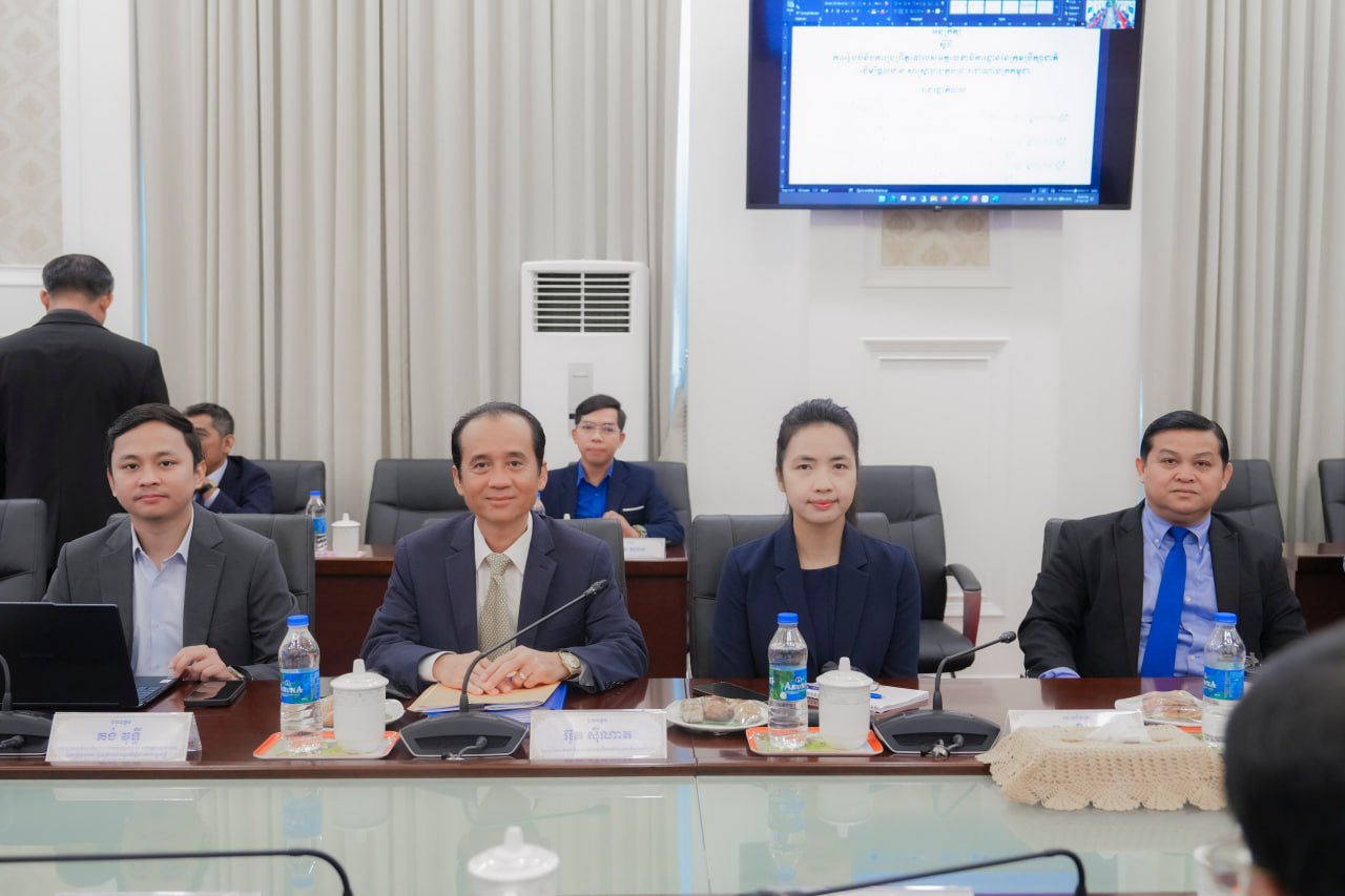 ឯកឧត្តមឧបនាយករដ្ឋមន្ត្រីប្រចាំការ វង្សី វិស្សុត