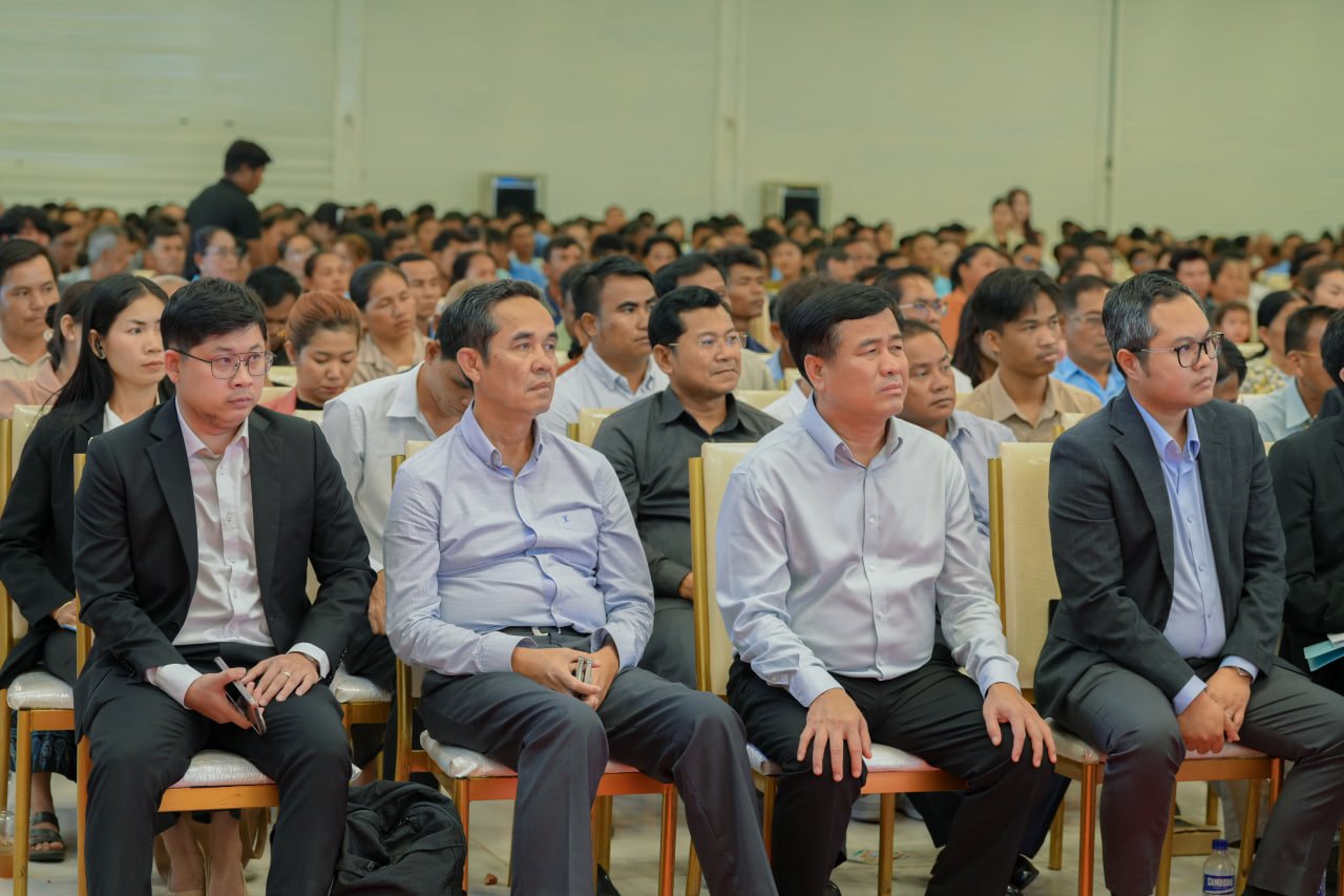 ឯកឧត្តម វង្សី វិស្សុត៖