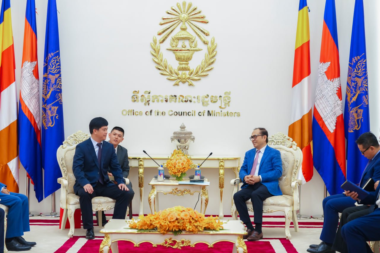 ឧបនាយករដ្ឋមន្ត្រីប្រចាំការ វង្សី វិស្សុត
