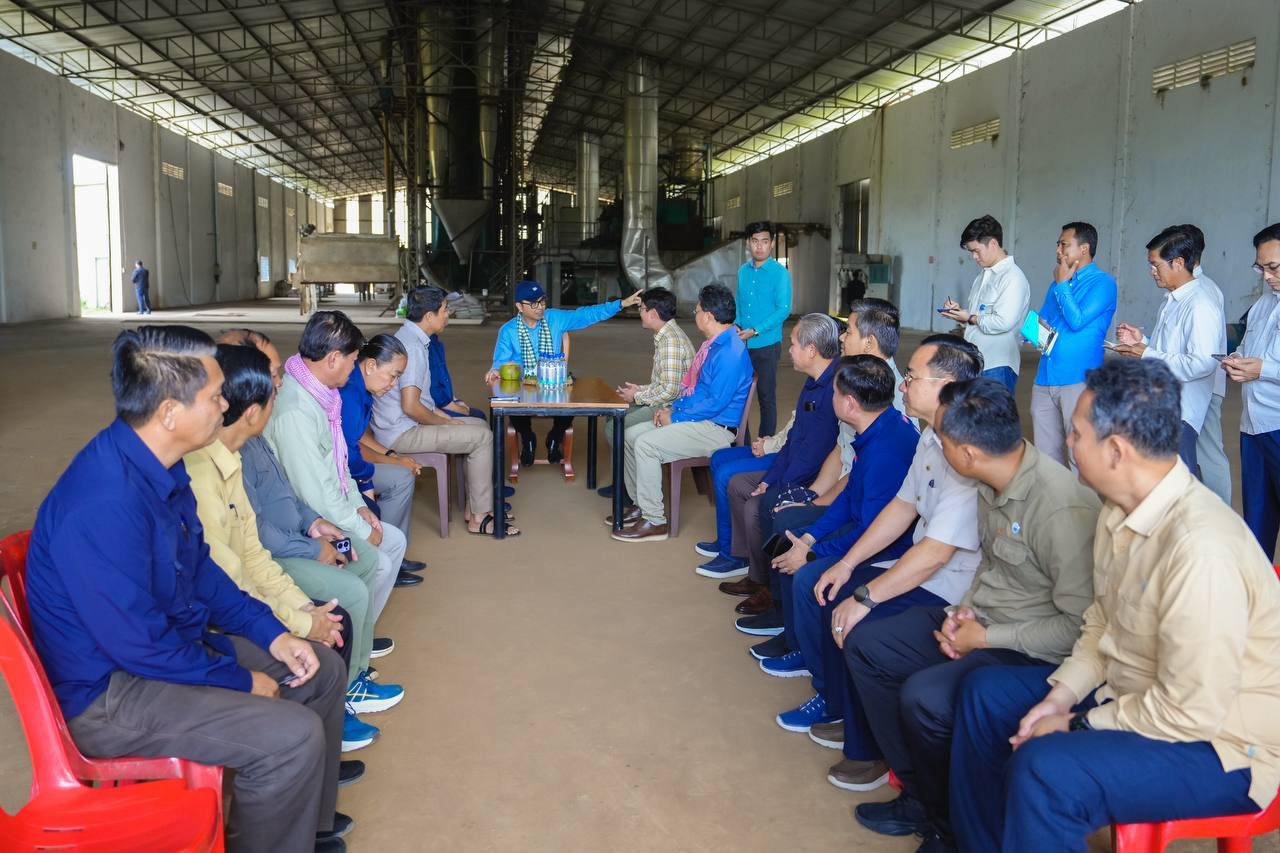 ឯកឧត្តមឧបនាយករដ្ឋមន្រ្តីប្រចាំការ វង្សី វិស្សុត