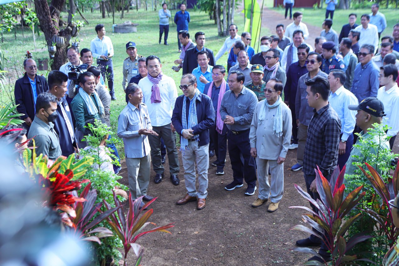 ឯកឧត្តមឧបនាយករដ្ឋមន្ត្រីប្រចាំការ វង្សី វិស្សុត