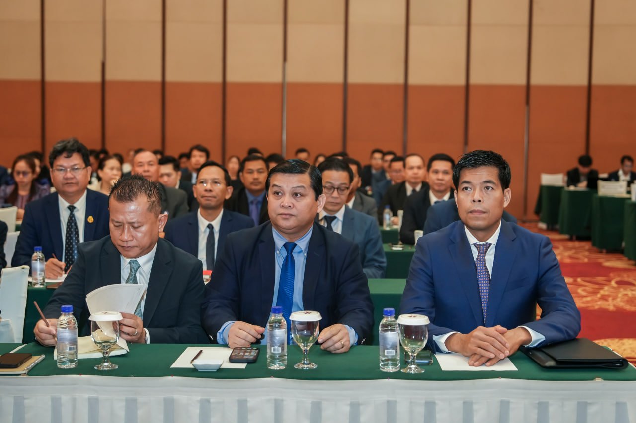 ឯកឧត្តមឧបនាយករដ្ឋមន្ត្រីប្រចាំការ វង្សី វិស្សុត