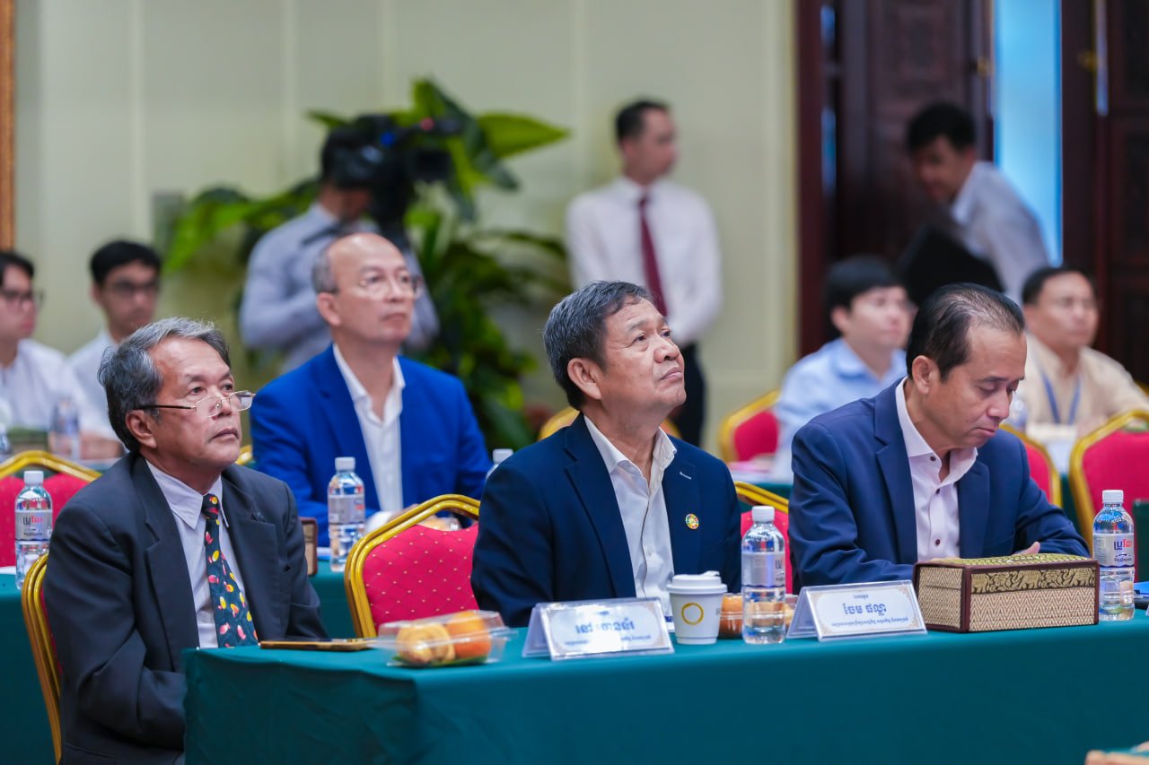 ឧបនាយករដ្ឋមន្ត្រីប្រចាំការ វង្សី វិស្សុត