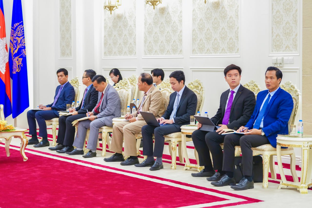 ឯកឧត្តមឧបនាយករដ្ឋមន្ត្រីប្រចាំការ វង្សី វិស្សុត