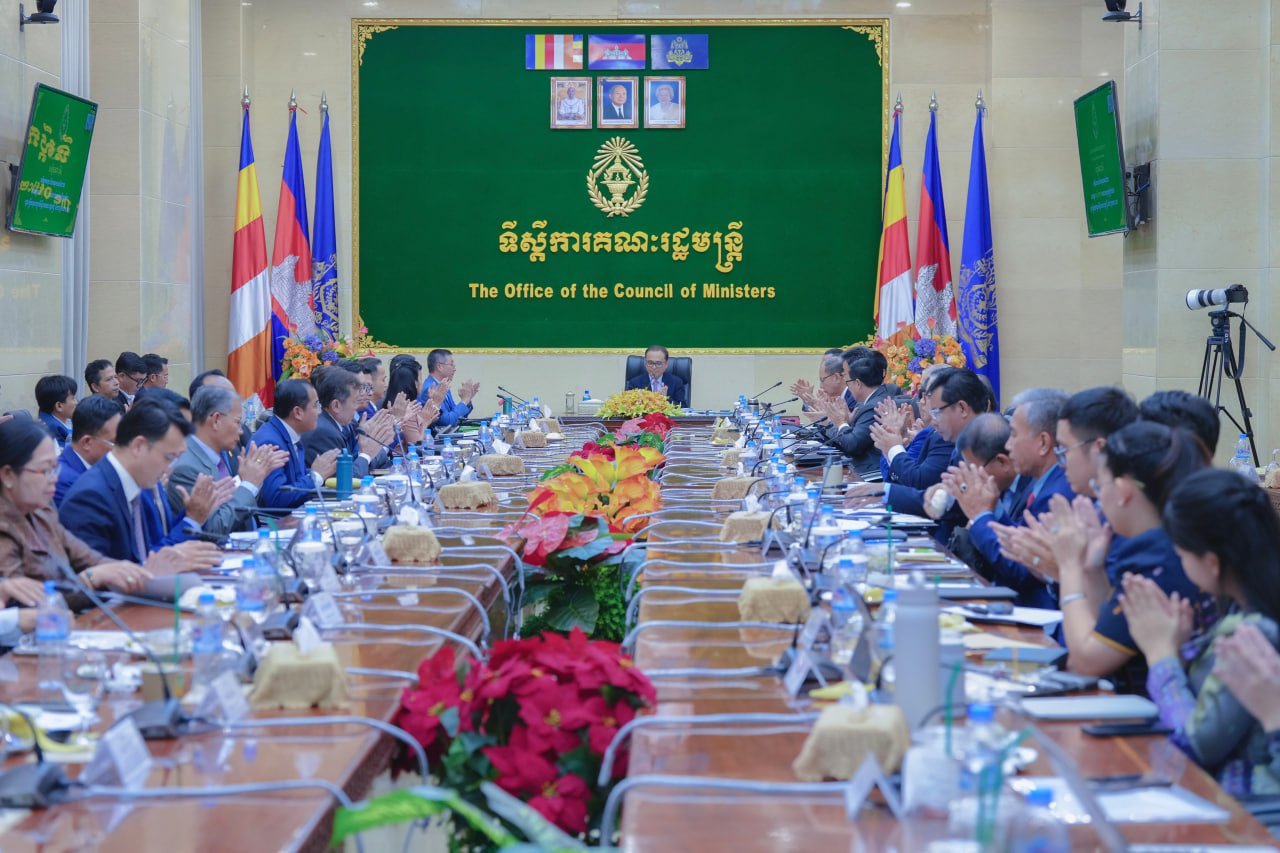 ឯកឧត្តមឧបនាយករដ្ឋមន្រ្តីប្រចាំការ វង្សី វិស្សុត