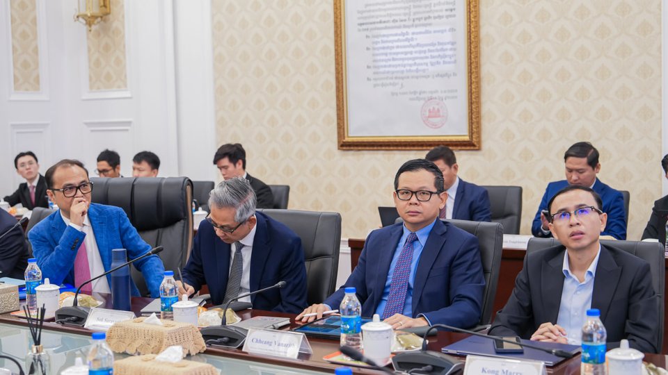 ឯកឧត្តមឧបនាយករដ្ឋមន្ត្រីប្រចាំការ វង្សី វិស្សុត