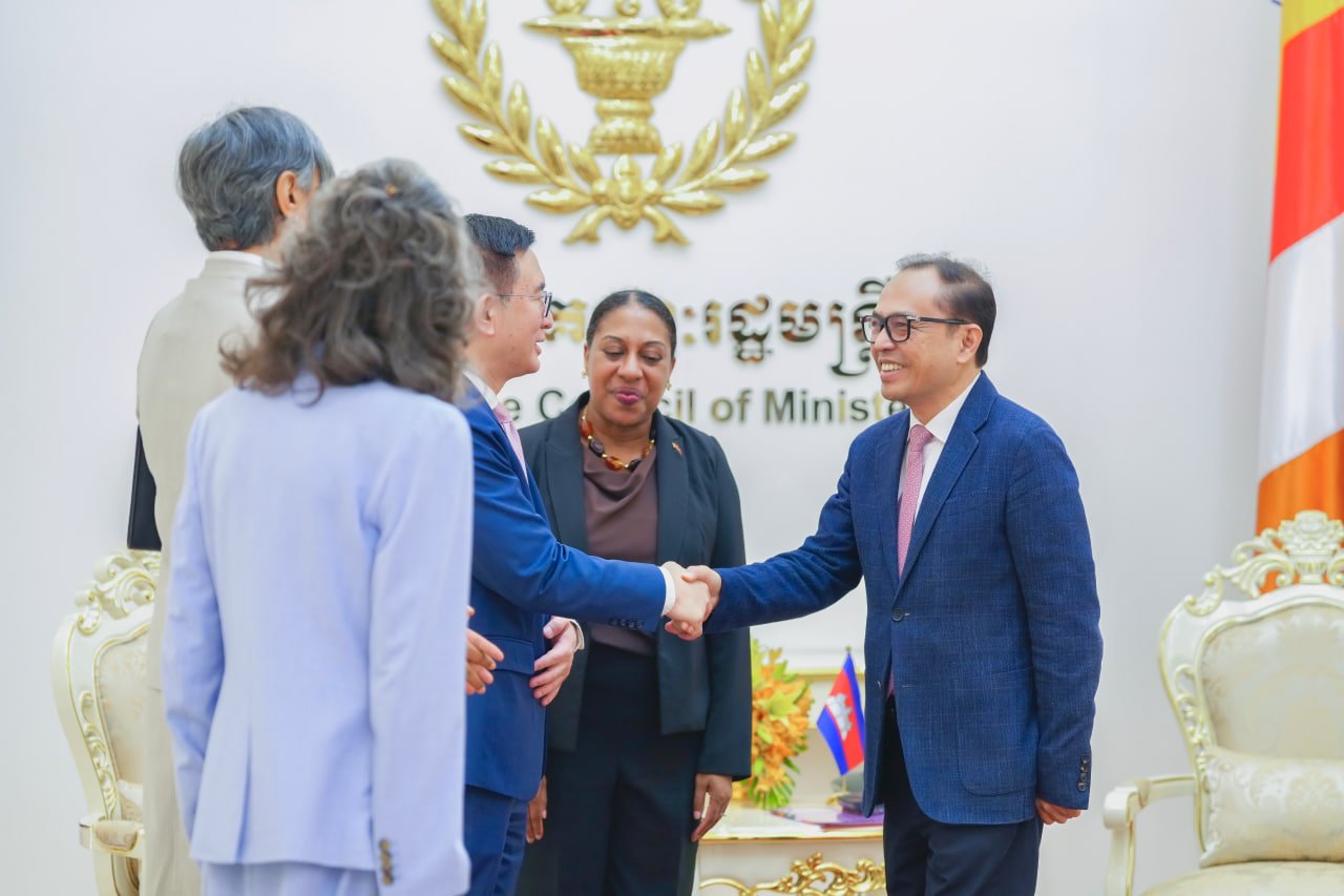 ឯកឧត្តមឧបនាយករដ្ឋមន្ត្រីប្រចាំការ វង្សី វិស្សុត