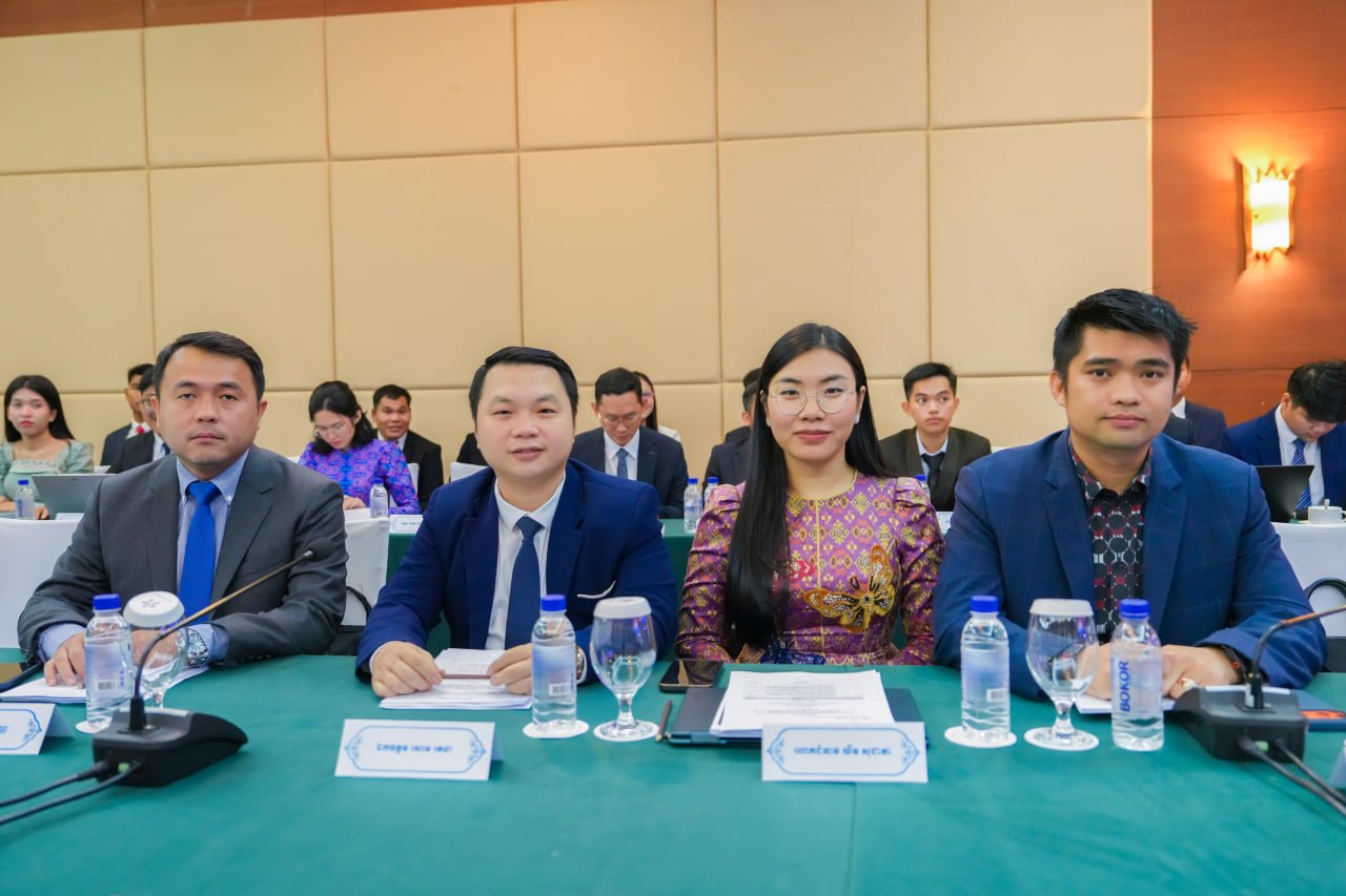 ឯកឧត្តមឧបនាយករដ្ឋមន្រ្តីប្រចាំការ វង្សី វិស្សុត