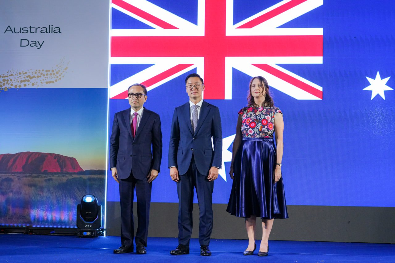 ឯកឧត្តមឧបនាយករដ្ឋមន្រ្តីប្រចាំការ វង្សី វិស្សុត