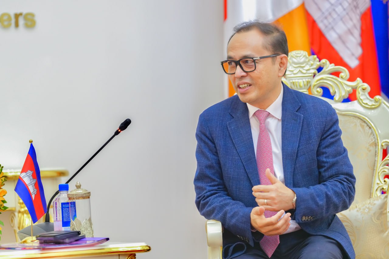 ឯកឧត្តមឧបនាយករដ្ឋមន្ត្រីប្រចាំការ វង្សី វិស្សុត