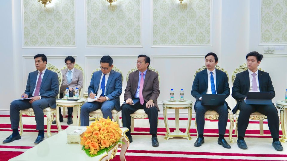 ឯកឧត្តមឧបនាយករដ្ឋមន្ត្រីប្រចាំការ វង្សី វិស្សុត