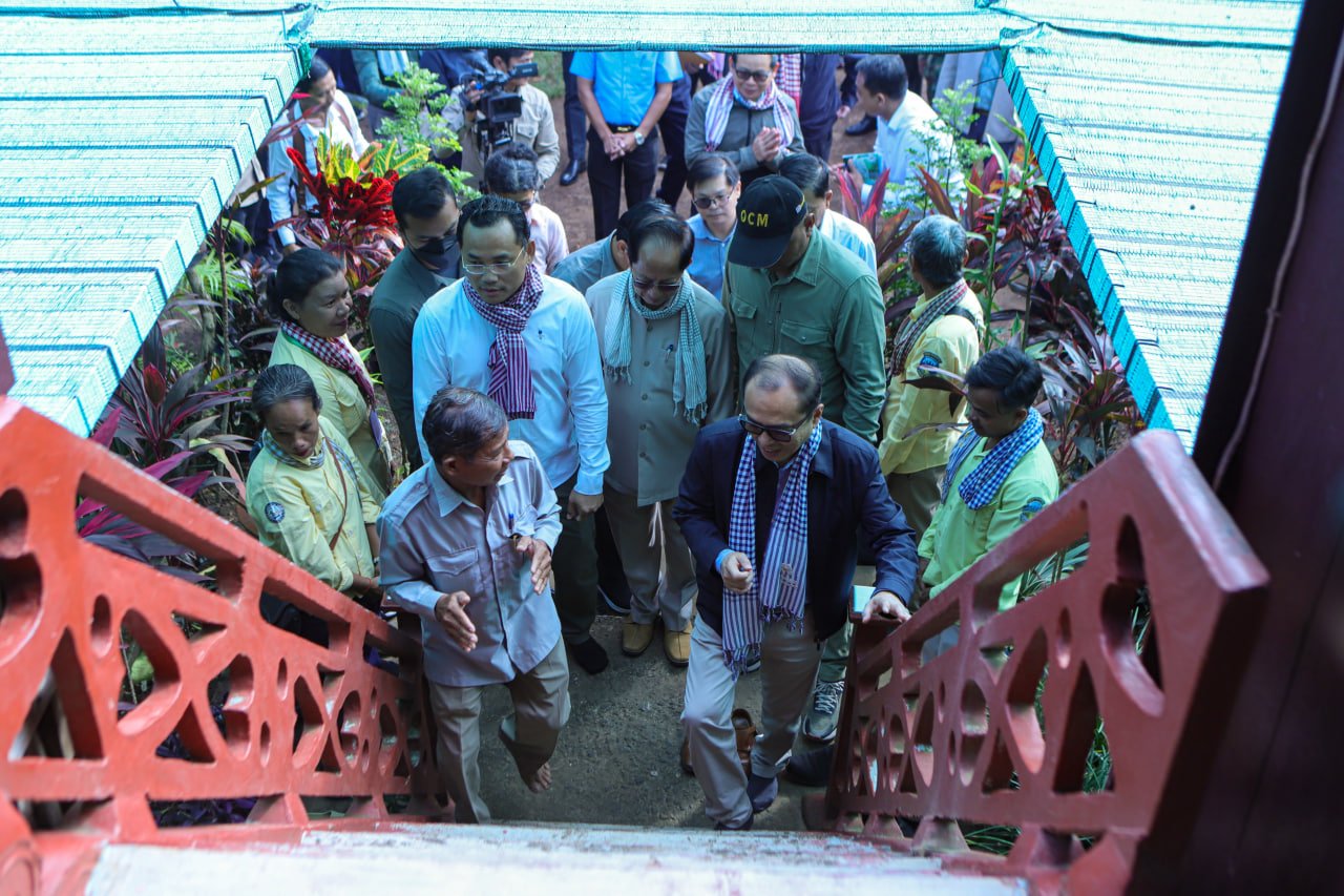 ឯកឧត្តមឧបនាយករដ្ឋមន្ត្រីប្រចាំការ វង្សី វិស្សុត