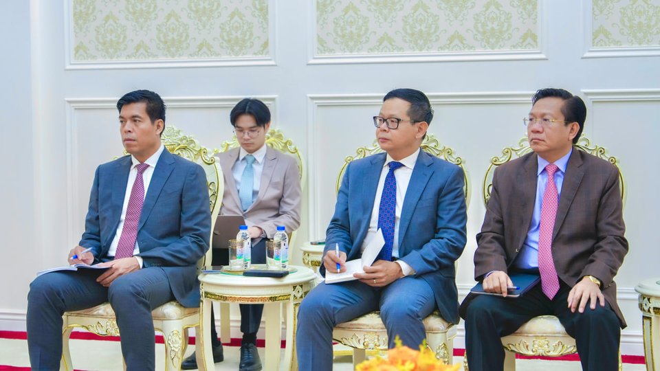 ឯកឧត្តមឧបនាយករដ្ឋមន្ត្រីប្រចាំការ វង្សី វិស្សុត