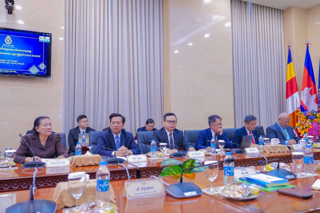 ឯកឧត្តមឧបនាយករដ្ឋមន្ត្រីប្រចាំការ វង្សី វិស្សុត
