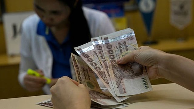 បំណុលគ្រួសារប្រជាជនថៃ អាចនឹងកើនឡើងលើស ៨០% នៃ GDP ដោយសារវិបត្តិកូវីដ-១៩ (រូបភាព៖https://www.chiangraitimes.com )