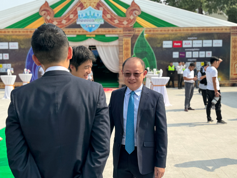 ថហងយខដត